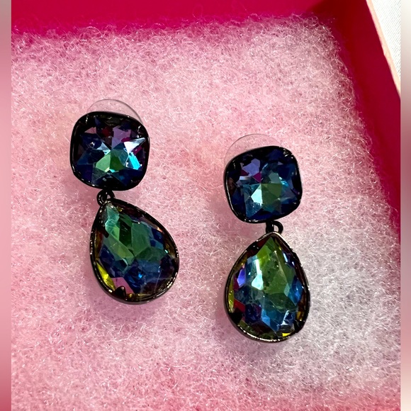 Park Lane Jewelry - Gorgeous drop earrings